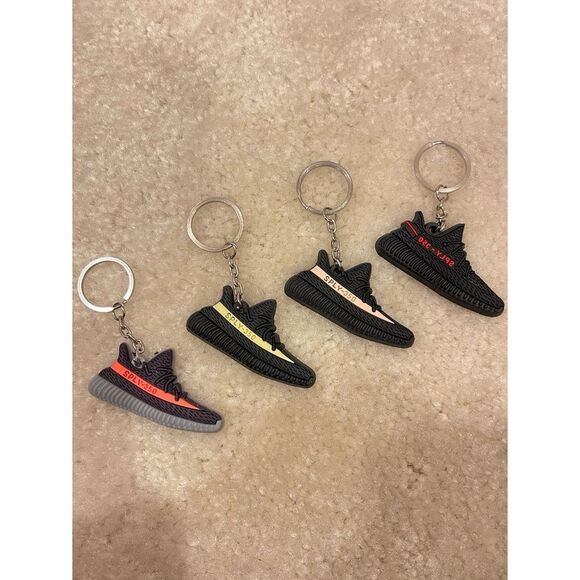 yeezy boost 350 Sneaker Keychains New - Picture 1 of 4